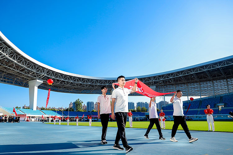 運(yùn)動(dòng)會(huì)入場(chǎng)儀式