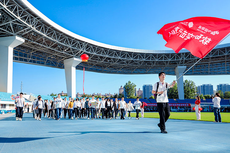 運(yùn)動(dòng)會(huì)入場(chǎng)儀式