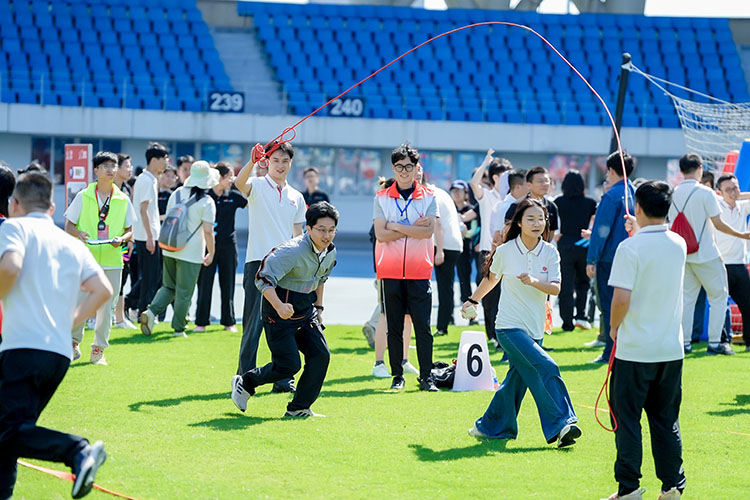 趣味運(yùn)動(dòng)會(huì),體育運(yùn)動(dòng)會(huì)